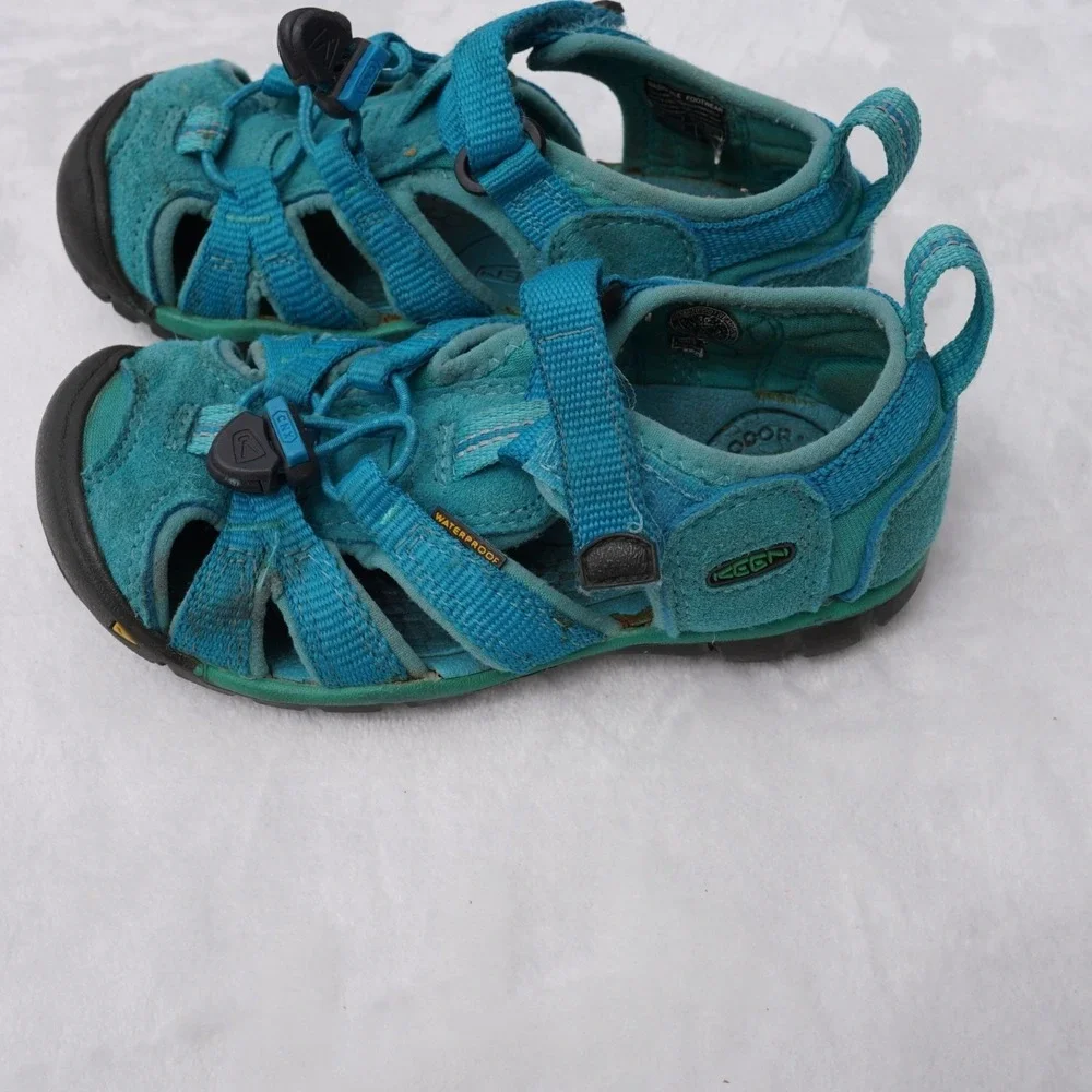 Keen Newport H2 Kids Size 10 Sandals Shoes‎ Slingback Casual Turquoise Hiking